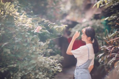 ​感慨人生无奈说说心情 对现实生活无奈的句子